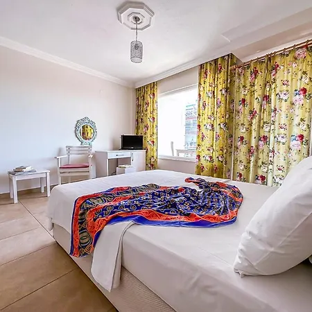 Abelia Hotel